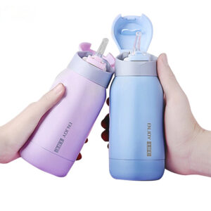 Gourde isotherme à paille intégrée 350 ml, bouton poussoir