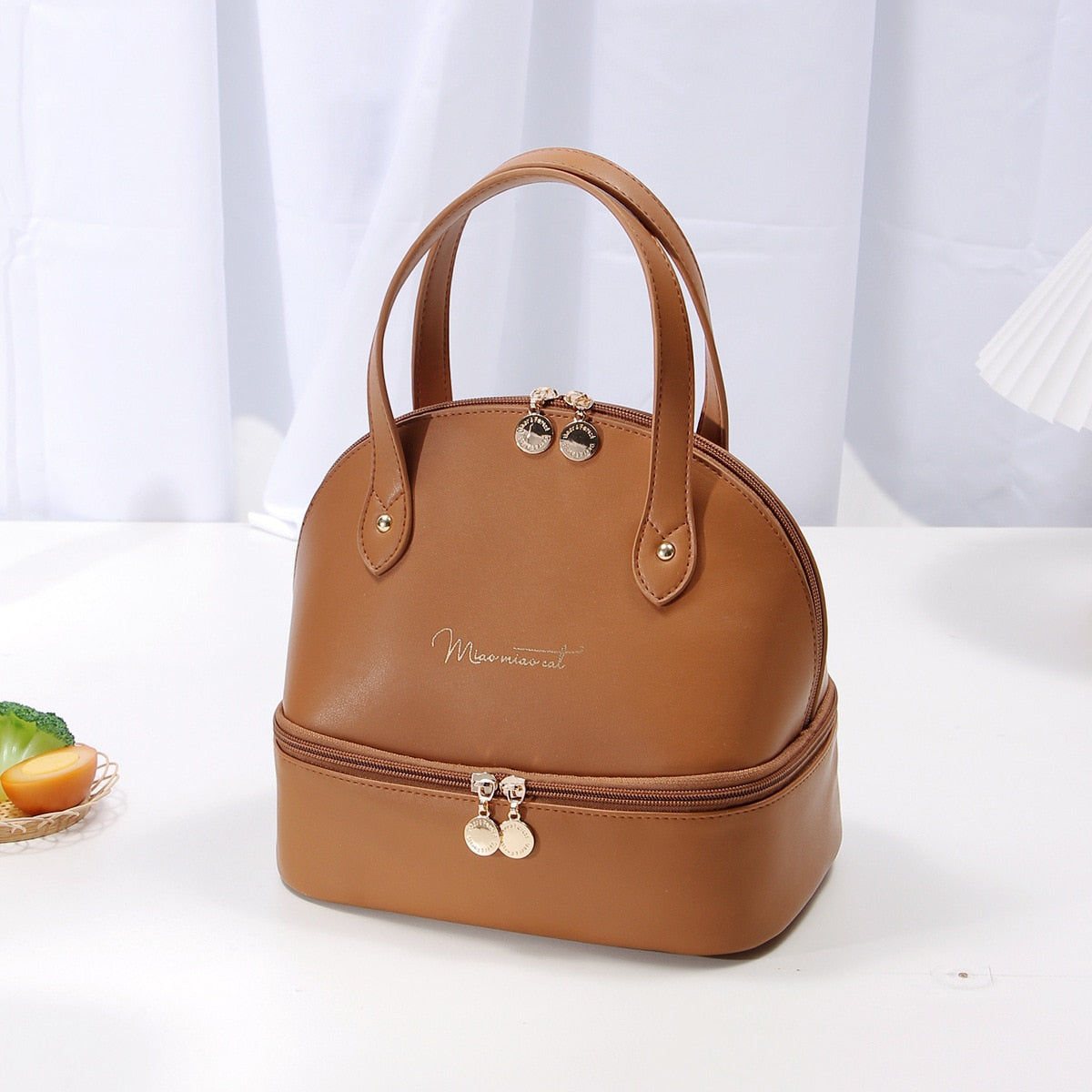 Sac isotherme repas femme aspect cuir, poche zippée, trois coloris
